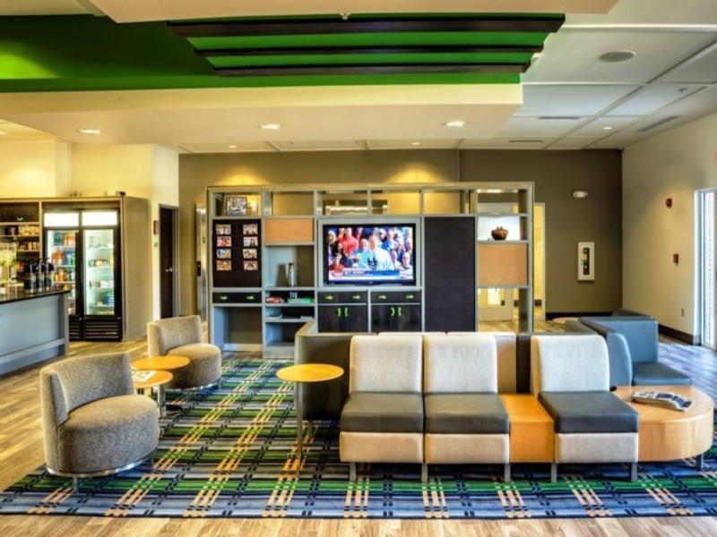 Holiday Inn Express Richmond By Ihg Zewnętrze zdjęcie