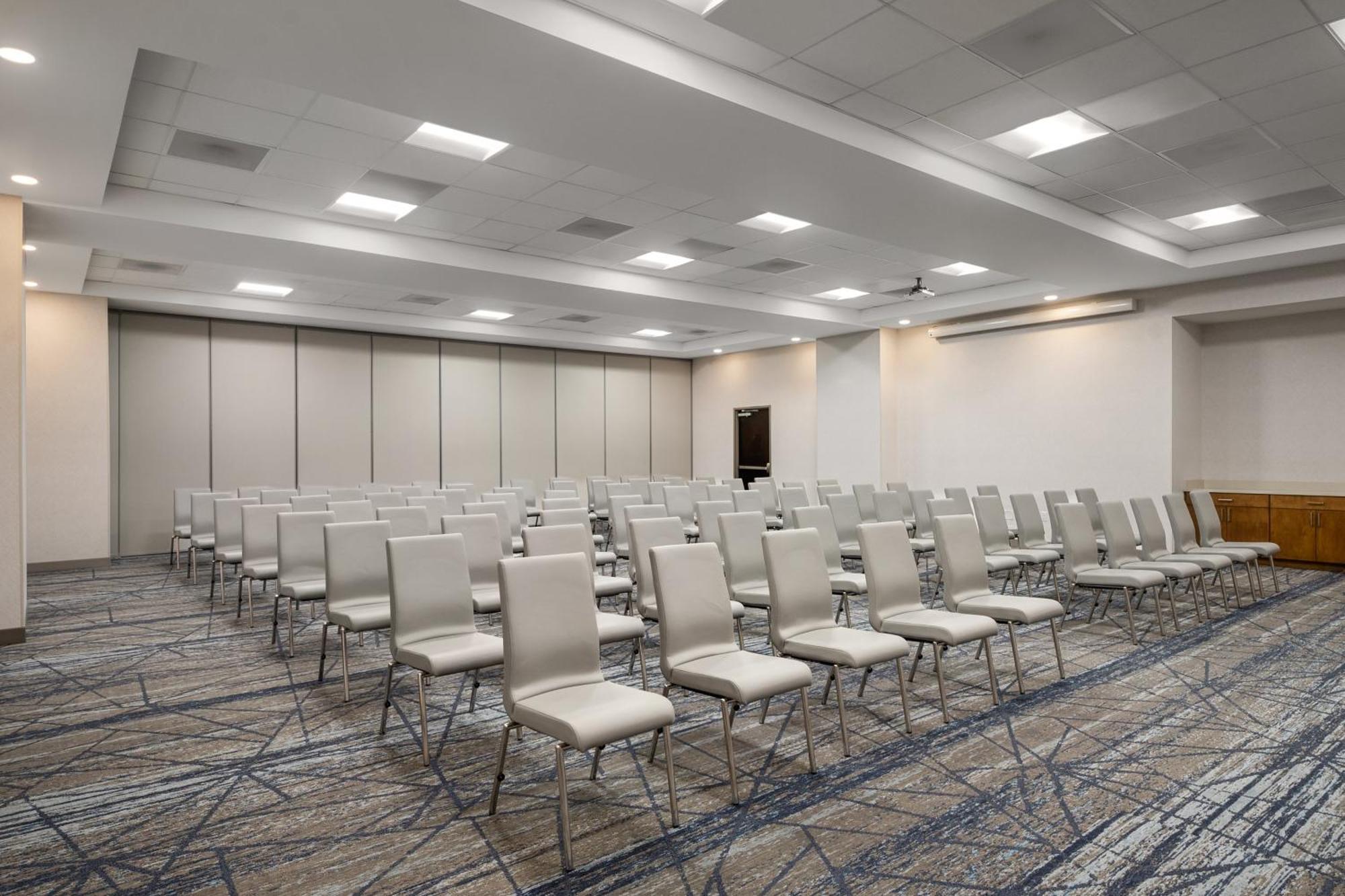 Holiday Inn Express Richmond By Ihg Zewnętrze zdjęcie