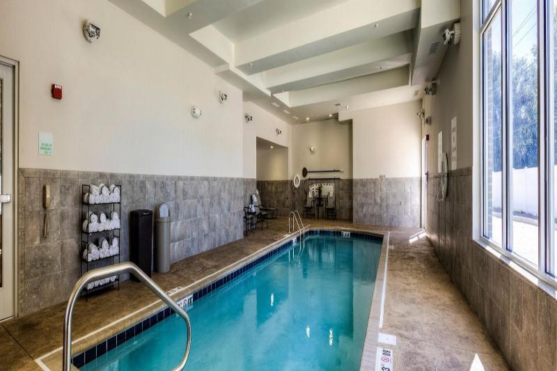 Holiday Inn Express Richmond By Ihg Zewnętrze zdjęcie