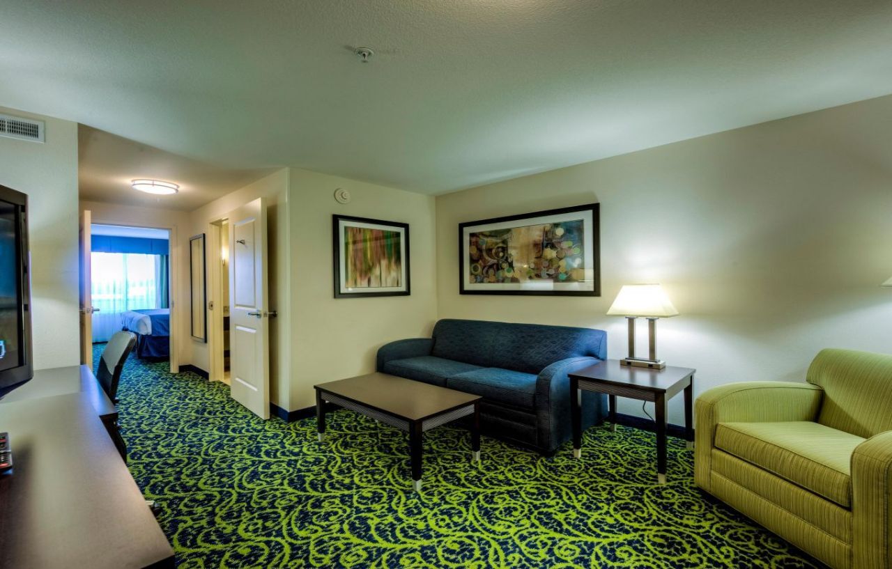 Holiday Inn Express Richmond By Ihg Zewnętrze zdjęcie
